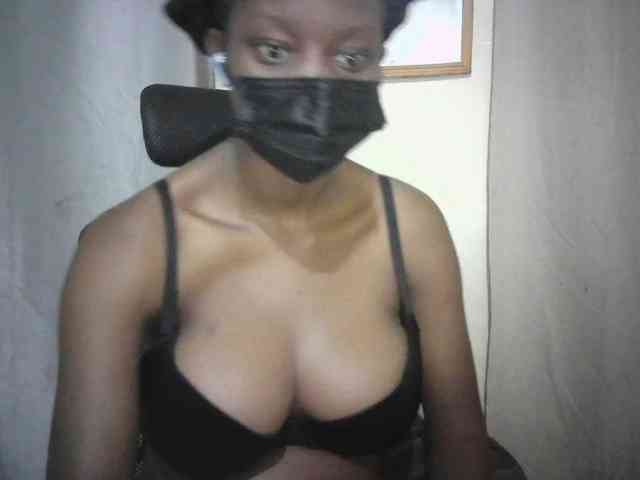 Ebonylatino webcam