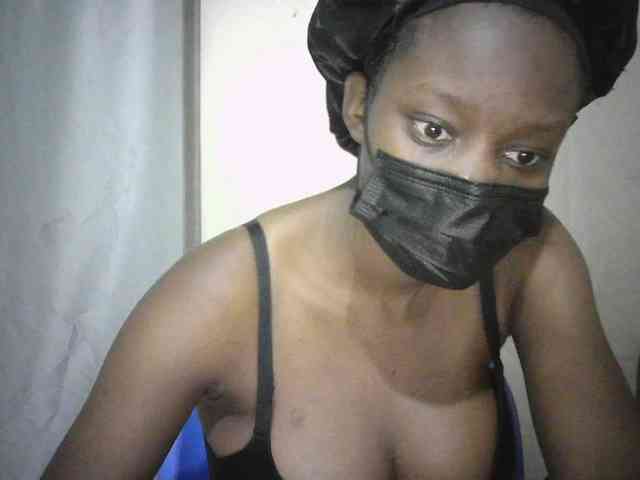 Ebonylatino webcam