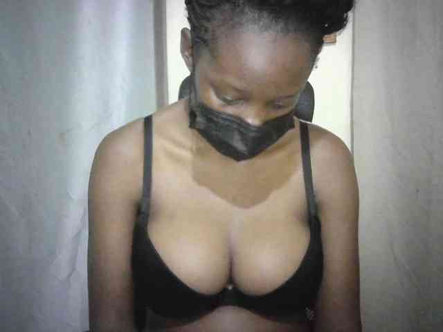Ebonylatino webcam
