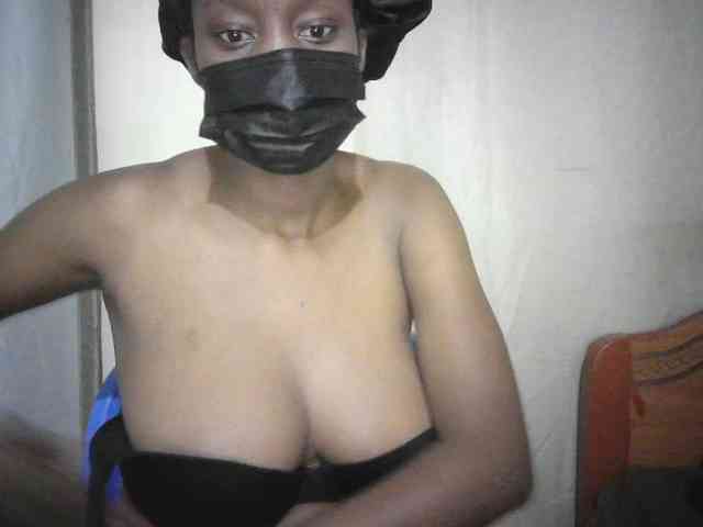 Ebonylatino webcam