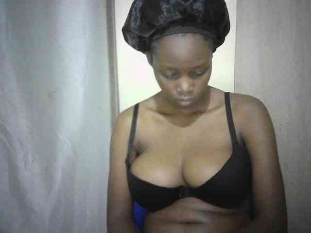 Ebonylatino webcam