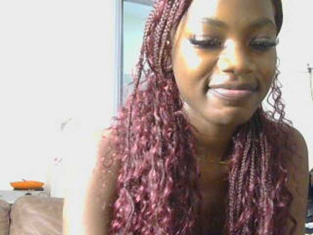 Blackbarry34- live cam on BongaCams