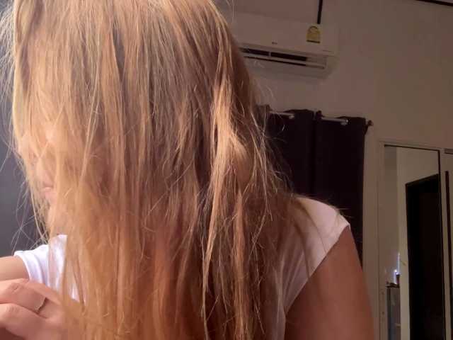 RubyWhisper live cam on BongaCams