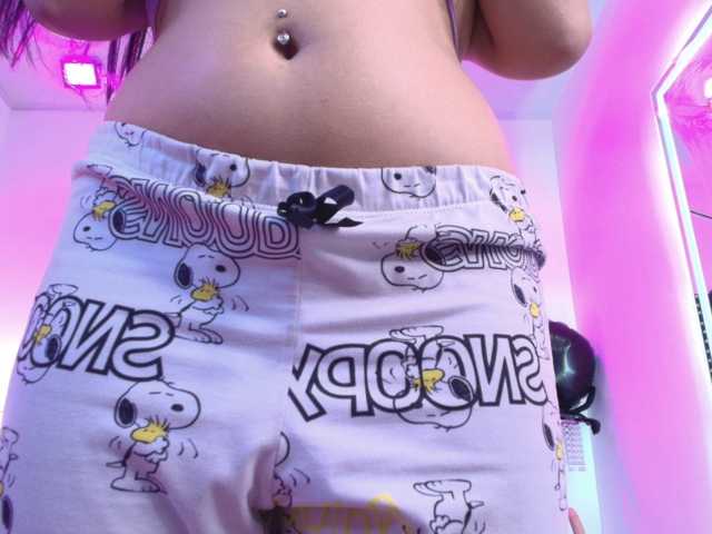 Zury-valucci live cam on BongaCams