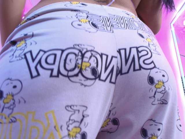 Zury-valucci live cam on BongaCams