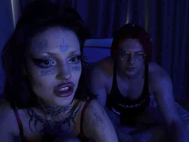 DollAndDemon webcam