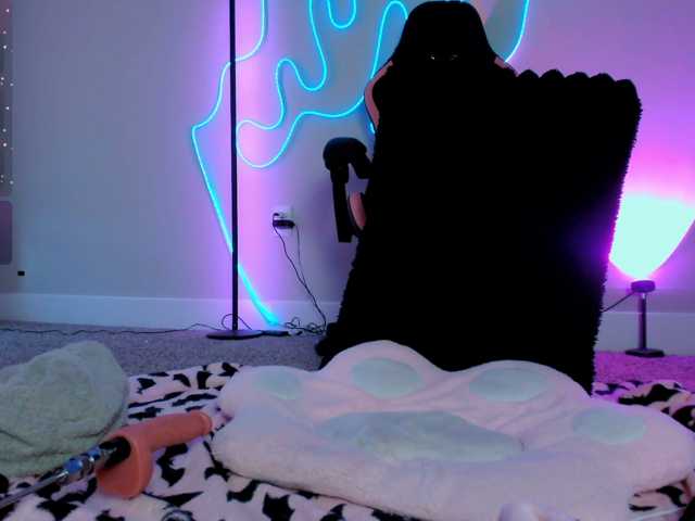 scarlettlovebaby live cam on BongaCams