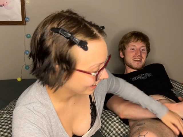 honeyfunnylove live cam on BongaCams