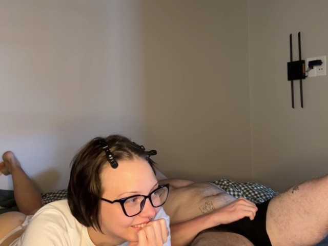 honeyfunnylove live cam on BongaCams
