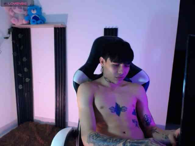 TONNY-HOT19