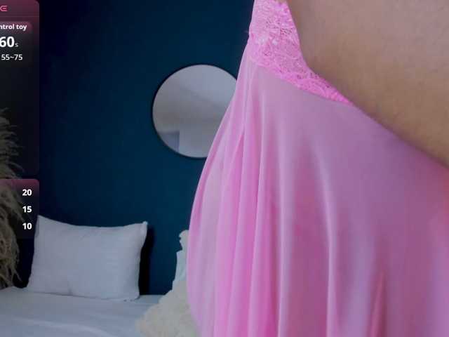 Andrea-florez1 live cam on BongaCams