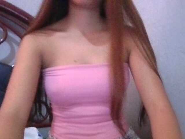 Urbabyregine live cam on BongaCams