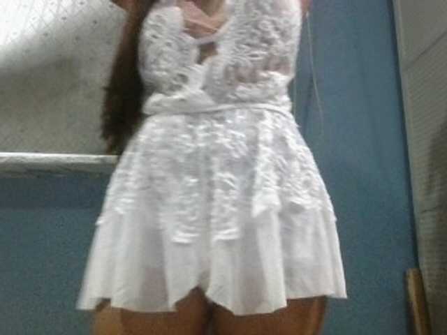 Urbabyregine live cam on BongaCams