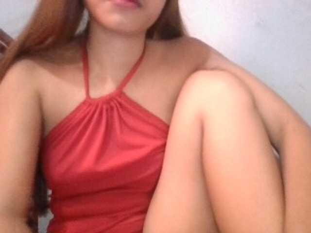 Urbabyregine live cam on BongaCams