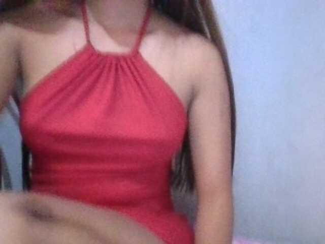 Urbabyregine live cam on BongaCams