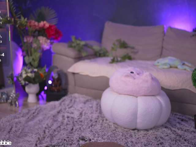 AlessiaDebbie live cam on BongaCams