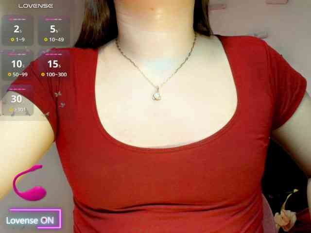 KiellaHotBigCock