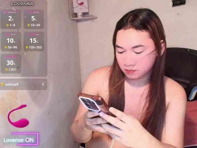 KiellaHotBigCock