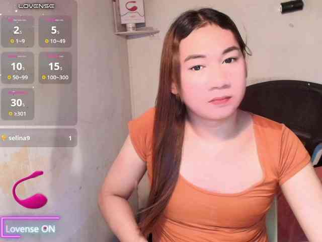 KiellaHotBigCock