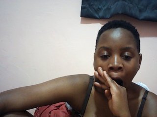 Ailysylvia's Live Webcam
