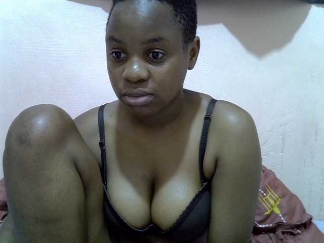 Hornysylvia live cam on BongaCams