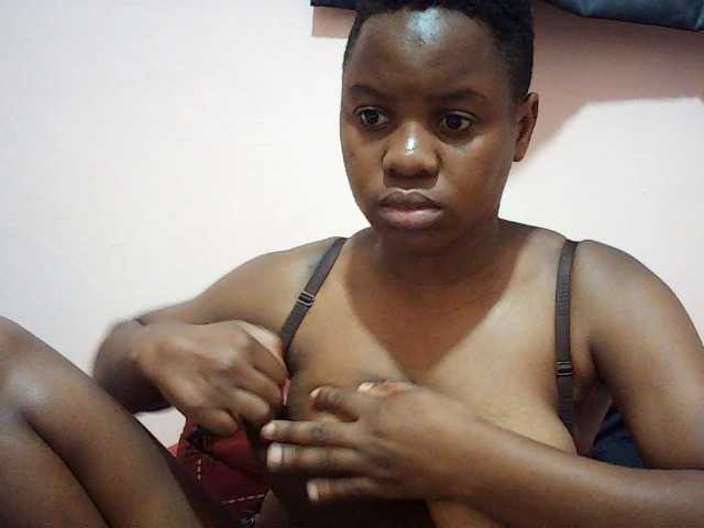 Ailysylvia live cam preview