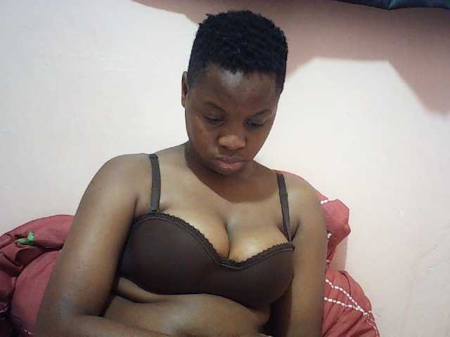Ailysylvia live cam preview