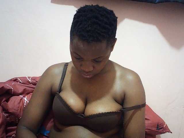 Ailysylvia live cam preview