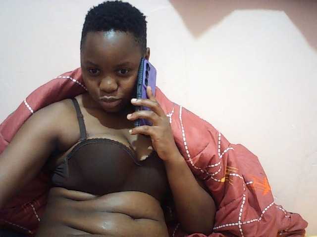 Ailysylvia live cam preview