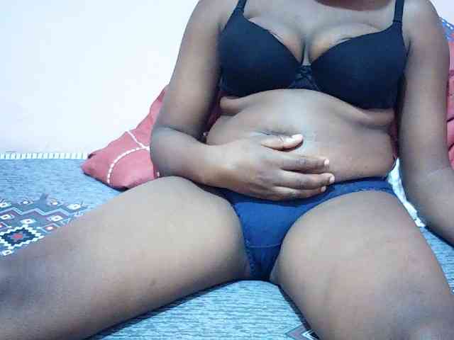 Hornysylvia webcam