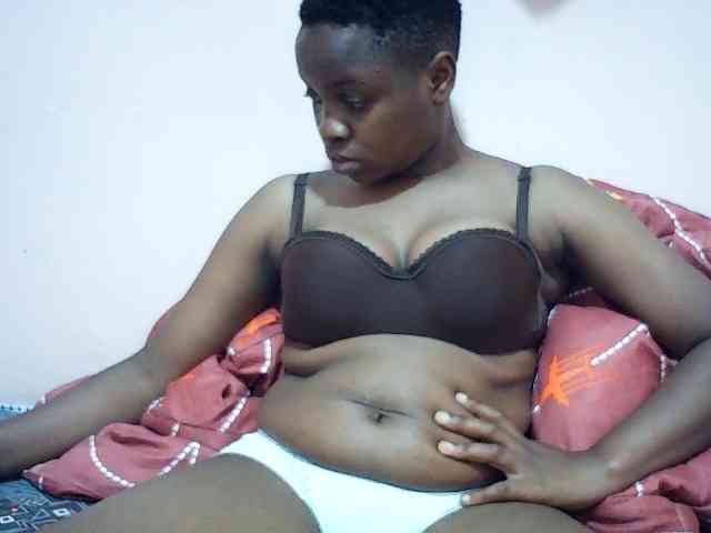 Hornysylvia webcam