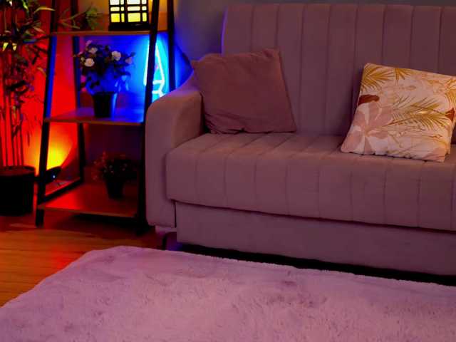 CataleyaBliss live cam on BongaCams