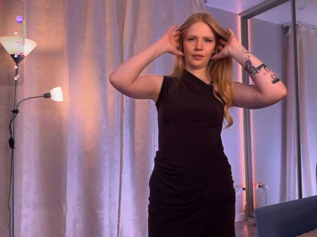 goldieelis live cam on BongaCams