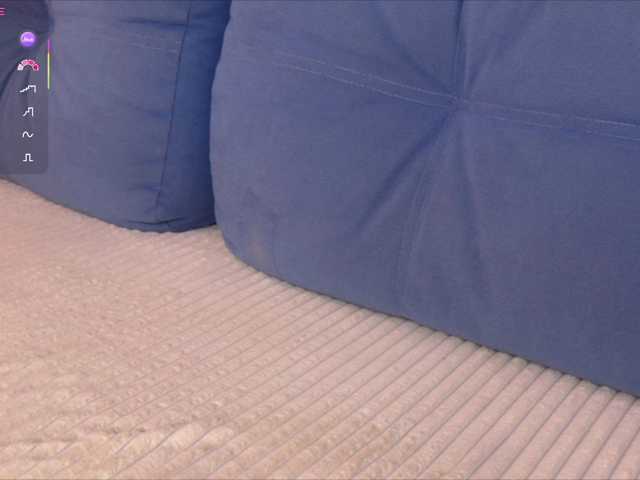goldieelis live cam on BongaCams