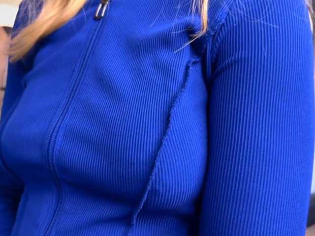 goldieelis live cam on BongaCams
