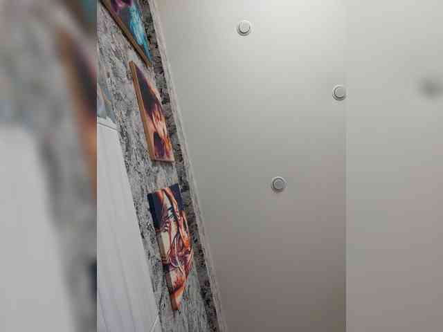 IceGirl11 webcam