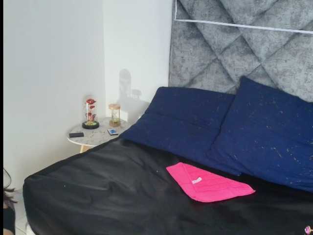 AnaCar live cam on BongaCams