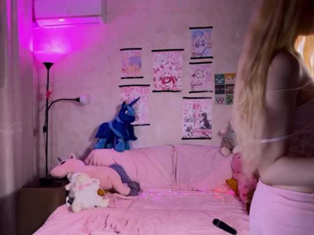 Harunaroon live cam on BongaCams