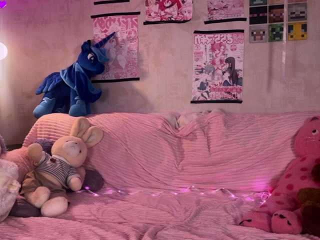 Harunaroon live cam on BongaCams
