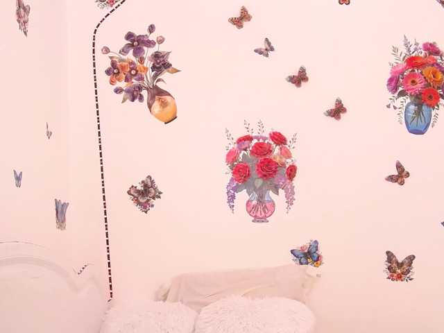 LaialyRose, en directo ahora en BongaCams