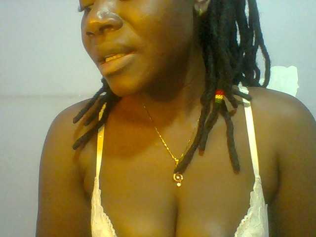 Sweet-for-daddie live cam on BongaCams