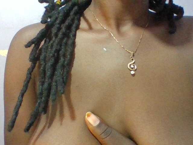 Sweet-for-daddie, live now on BongaCams