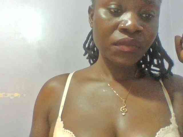 Model: Sweet-for-daddie