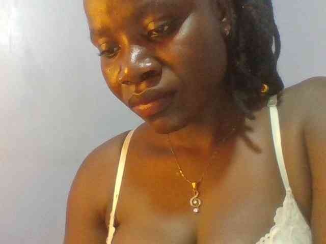 Model: Sweet-for-daddie