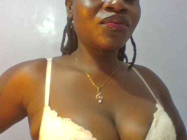 Model: Sweet-for-daddie
