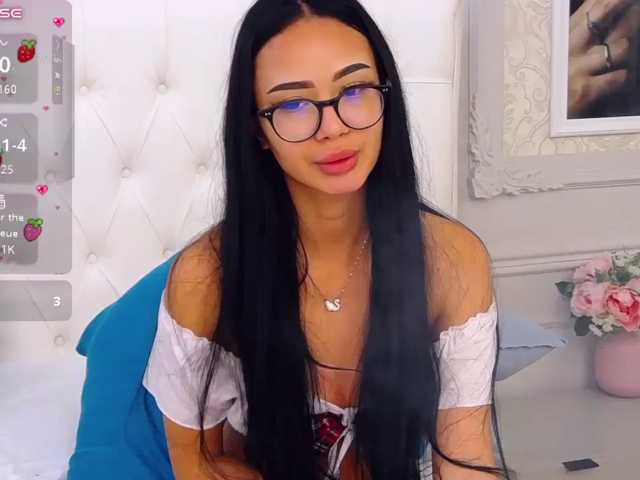 KaliaLin live cam on BongaCams