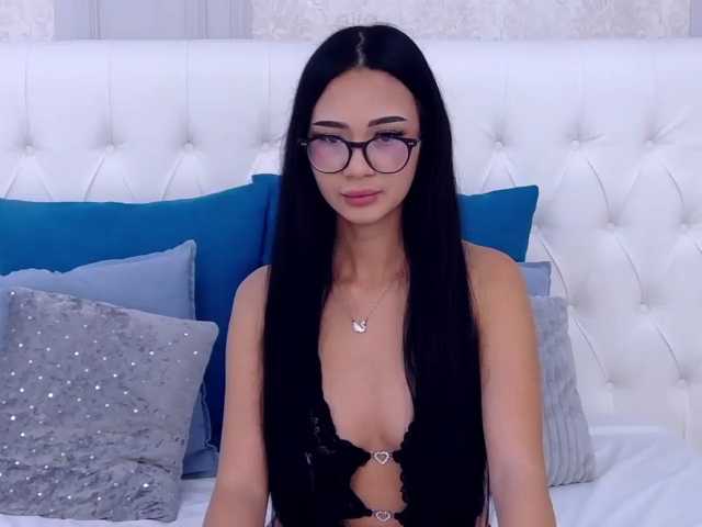 KaliaLin live cam on BongaCams