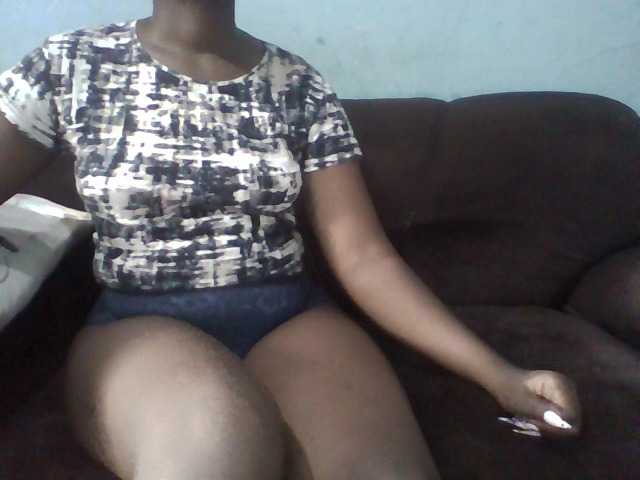 Afrikashee live cam on BongaCams