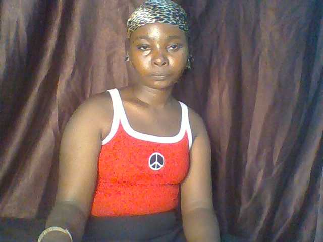 Afrikashee live cam on BongaCams