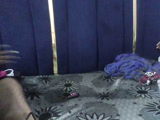 Afrikashee live cam on BongaCams
